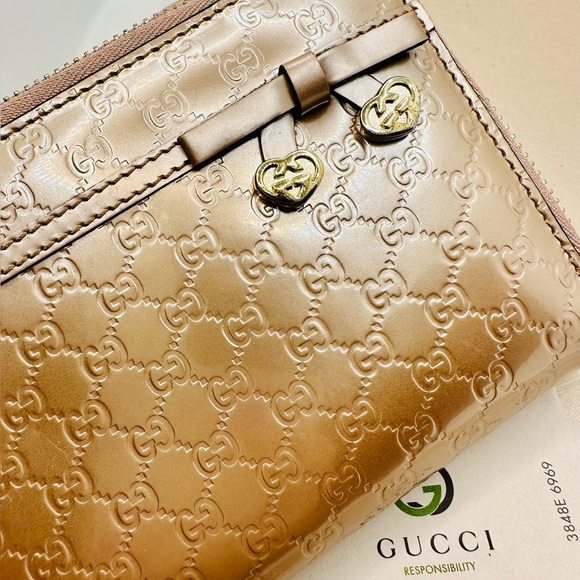 EUC Gucci Microguccissima Metallic Rose Gold Patent Leather Zip Around Wallet - Picture 12 of 17